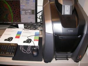Keyence BZ-X810 All-in-One Fluorescence & Bright Field Microscope