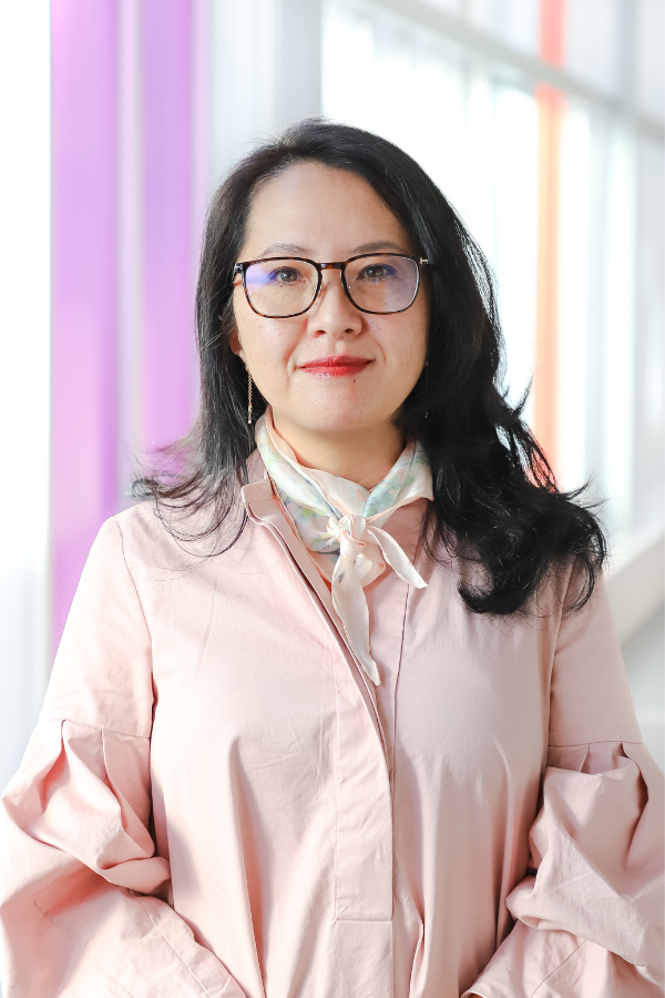 Headshot of Dr. Quynh Doan