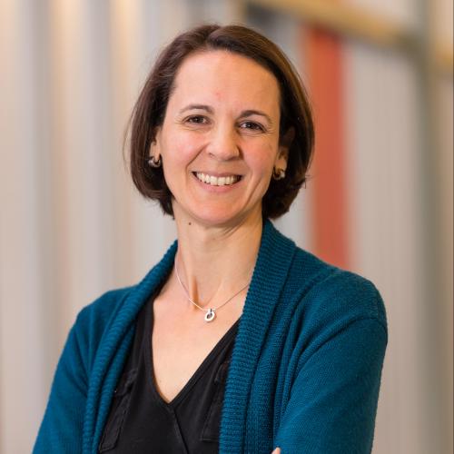 Dr. Mariana Brussoni Dr. Mariana Brussoni